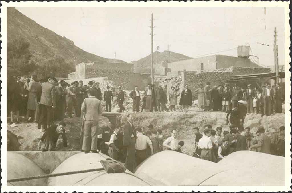 LLEGADA POR PRIMERA VEZ DEL AGUA AL DEPÓSITO DE TENTEGORRA