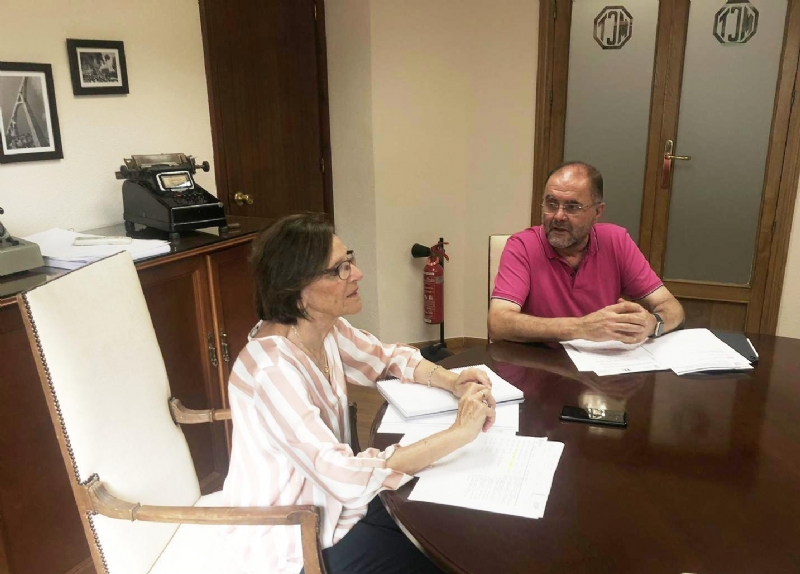 Imagen La Presidenta con el alcalde de Totana